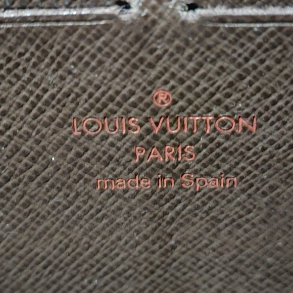 LOUIS VUITTON WALLET BUNDLE - Picture 4 of 16